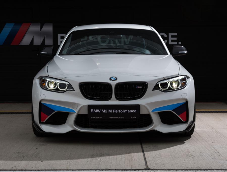  BMW M2 Coupe M Performance Accessories 2016 года  (фото 9 из 21)